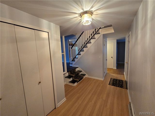 161 Foxpoint West, Amherst, NY 14221