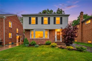 2351 Charney Road, University Heights, OH 44118