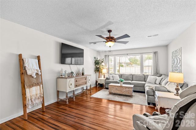 135 Chapel Court, Salisbury, NC 28147