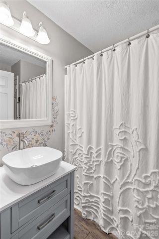 135 Chapel Court, Salisbury, NC 28147
