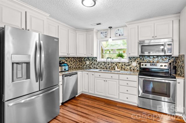 135 Chapel Court, Salisbury, NC 28147