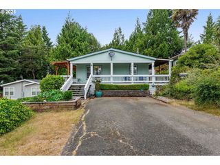 1050 N CEDAR POINT Rd #C8, Coquille, OR 97423
