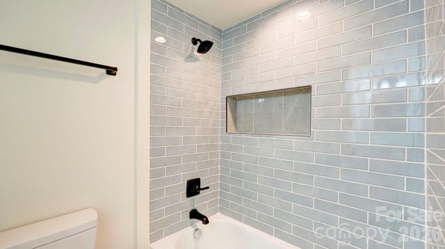 410 Patricia Avenue, Harrisburg, NC 28075