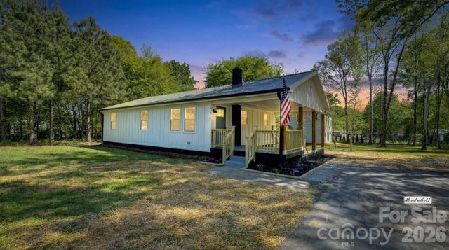 410 Patricia Avenue, Harrisburg, NC 28075