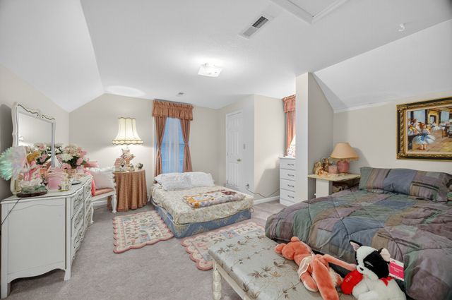 54 Warden Rd, Fayetteville, TN 37334