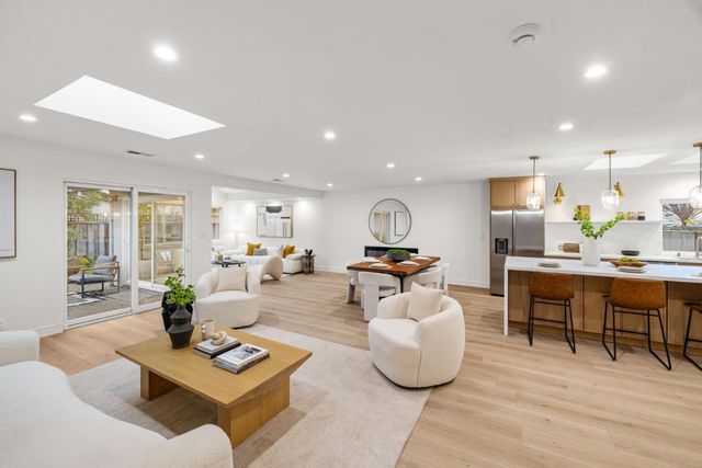 1218 Sanchez Way, Redwood City, CA 94061