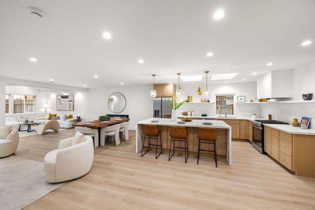 1218 Sanchez Way, Redwood City, CA 94061