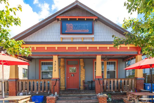 2405 Kirby Avenue, Chattanooga, TN 37404