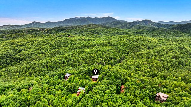 438 Ridgeline Way, Gatlinburg, TN 37738