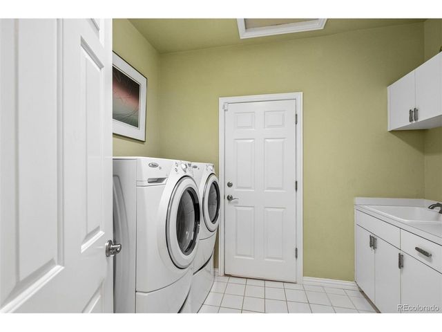 16 Blue Heron Dr, Greenwood Village, CO 80121