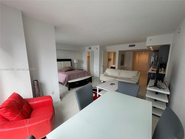 31 SE 6th St 2503, Miami, FL 33131