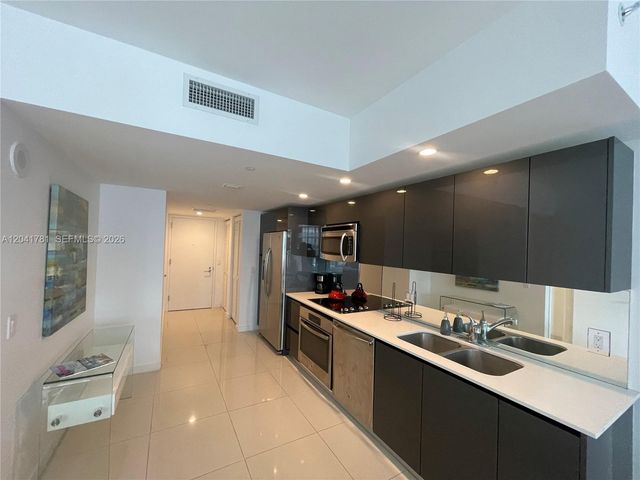 31 SE 6th St 2503, Miami, FL 33131