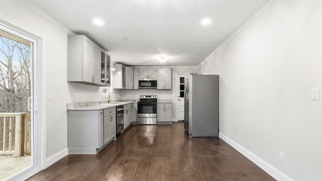457 Hickory Circle, Ringgold, GA 30736