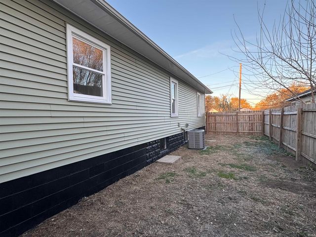 1317 Wabash Avenue, Vincennes, IN 47591