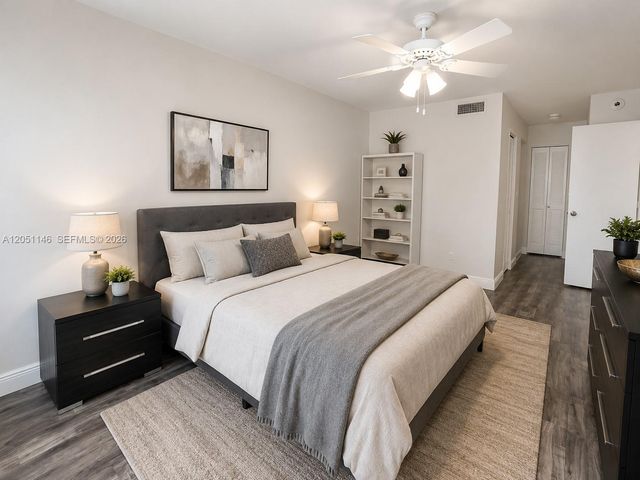 1400 Saint Charles Place 217, Pembroke Pines, FL 33026