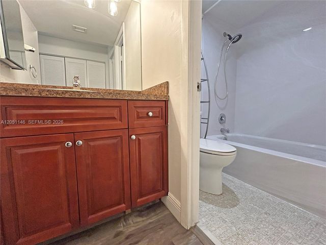 1400 Saint Charles Place 217, Pembroke Pines, FL 33026