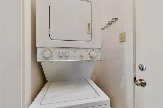 5505 Live Oak Street 102, Dallas, TX 75206