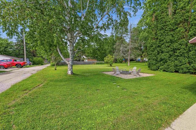 406 North Street, Beaver Dam, WI 53916
