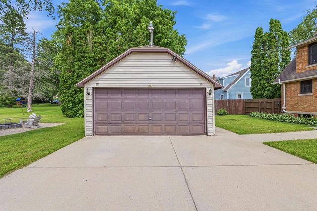406 North Street, Beaver Dam, WI 53916