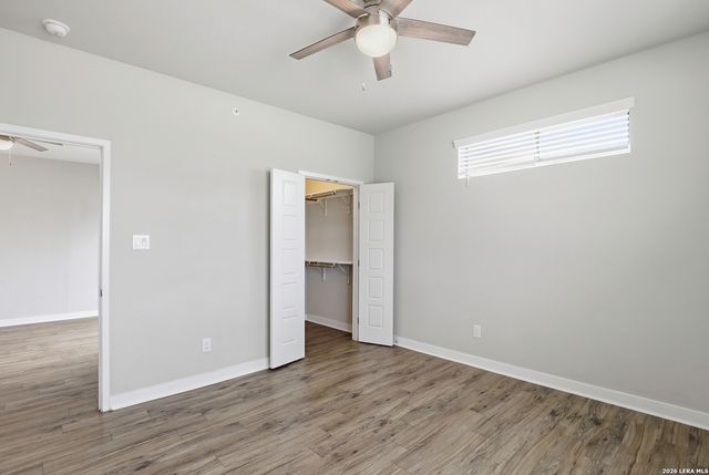 711 S Frio St Apt 2204, San Antonio, TX 78207