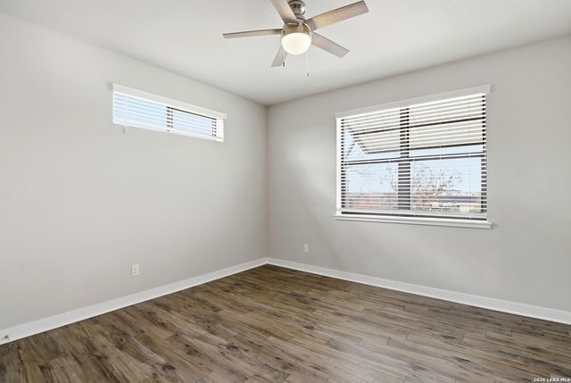 711 S Frio St Apt 2204, San Antonio, TX 78207