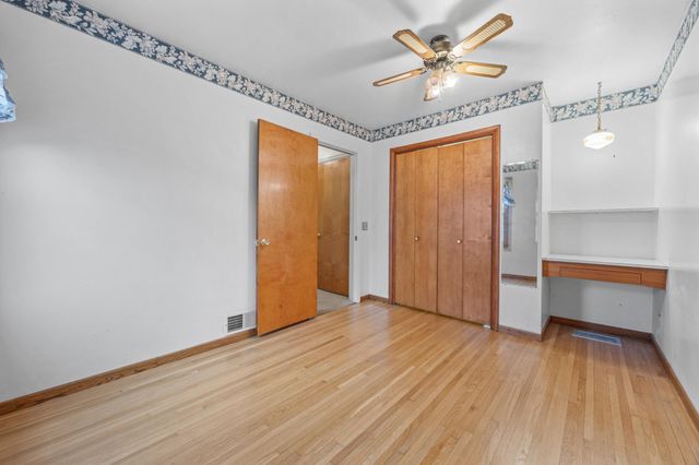 215 16th Street N, Moorhead, MN 56560