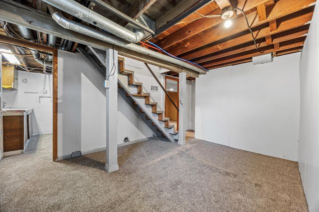 215 16th Street N, Moorhead, MN 56560