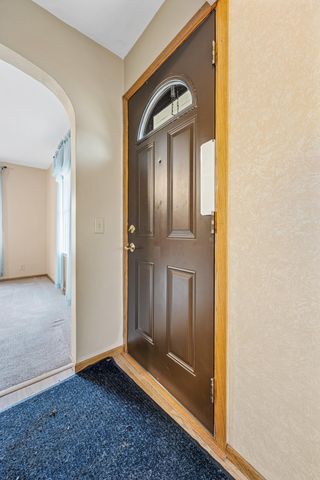 215 16th Street N, Moorhead, MN 56560