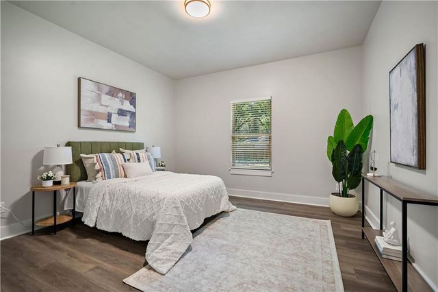 7051 Country Oaks Drive N, Irvington, AL 36544