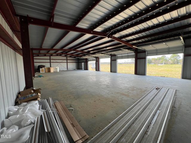 409 Nc 111, Goldsboro, NC 27534