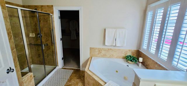 905 Babbling Creek Lane, Fuquay Varina, NC 27526