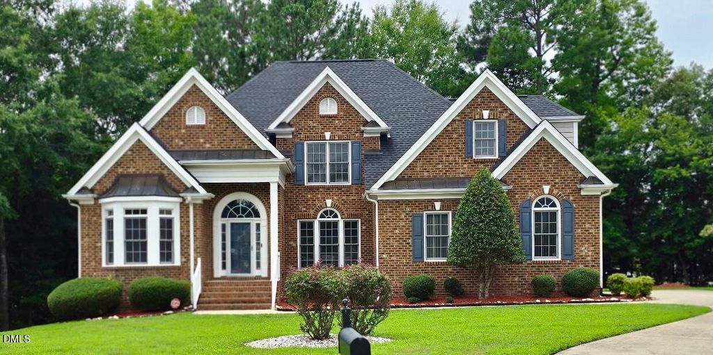905 Babbling Creek Lane, Fuquay Varina, NC 27526