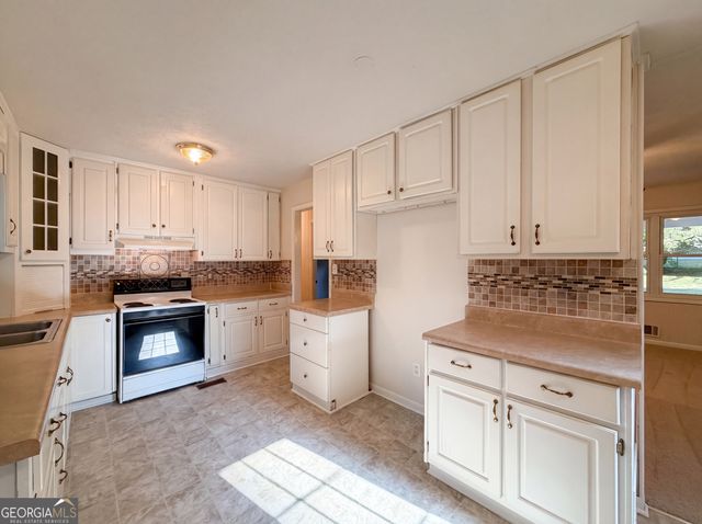 7850 Clayton Road, Jonesboro, GA 30236