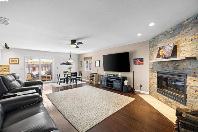 17032 Via Corona, San Lorenzo, CA 94580
