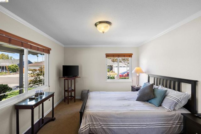 17032 Via Corona, San Lorenzo, CA 94580