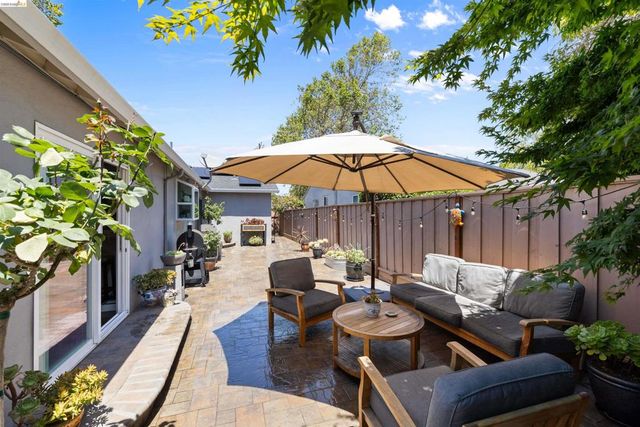17032 Via Corona, San Lorenzo, CA 94580