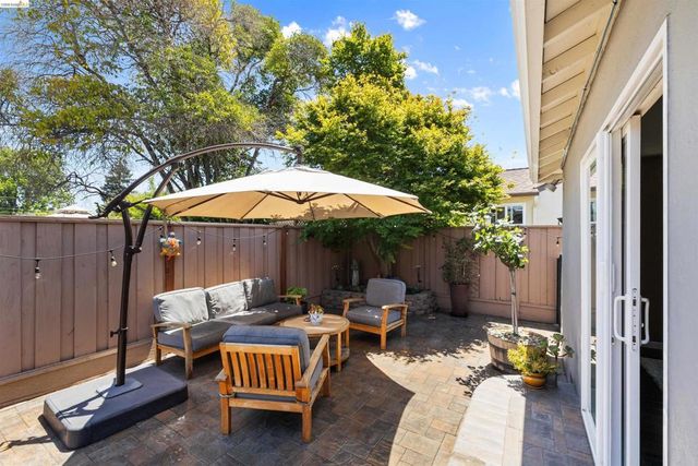 17032 Via Corona, San Lorenzo, CA 94580