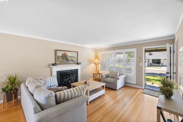 17032 Via Corona, San Lorenzo, CA 94580