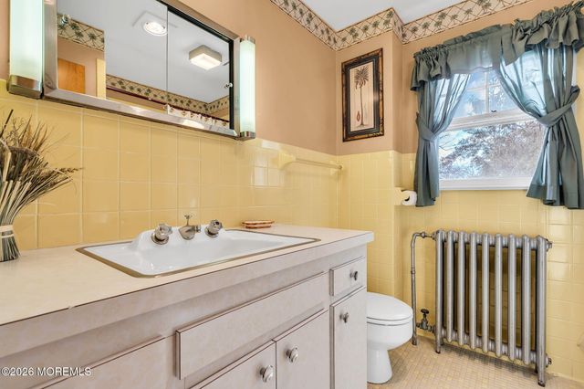 501 Cable Avenue, Beachwood, NJ 08722