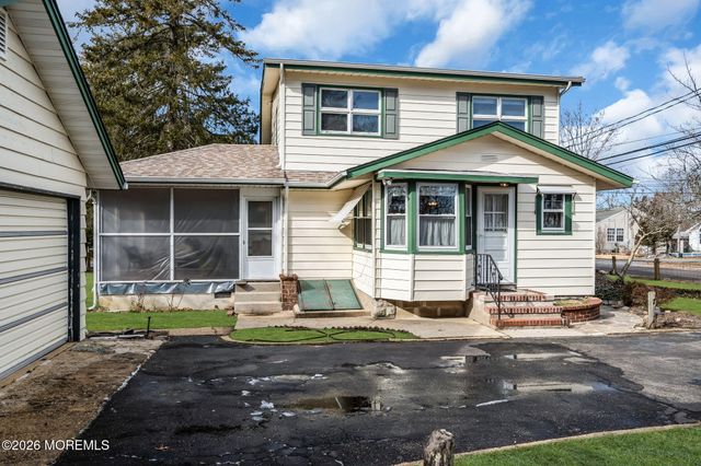 501 Cable Avenue, Beachwood, NJ 08722