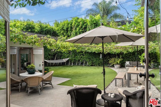 3775 Maplewood Avenue, Los Angeles, CA 90066