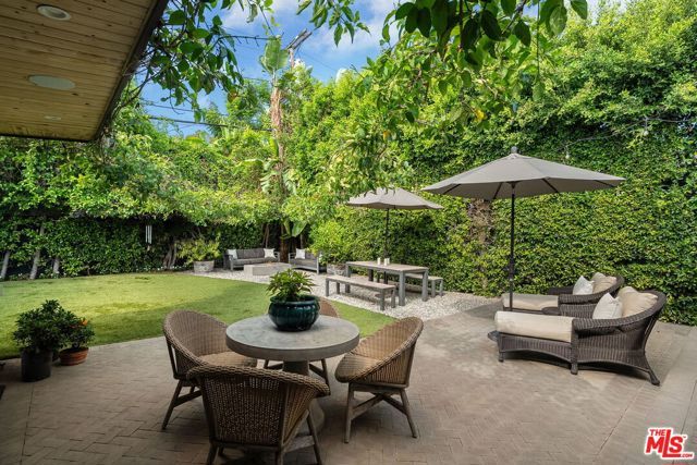 3775 Maplewood Avenue, Los Angeles, CA 90066