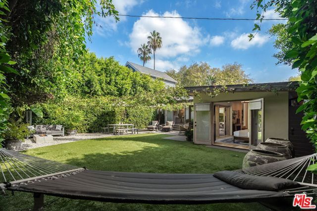 3775 Maplewood Avenue, Los Angeles, CA 90066
