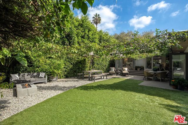 3775 Maplewood Avenue, Los Angeles, CA 90066