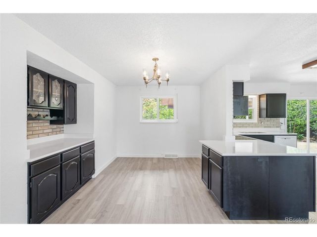 745 Mobile St, Aurora, CO 80011