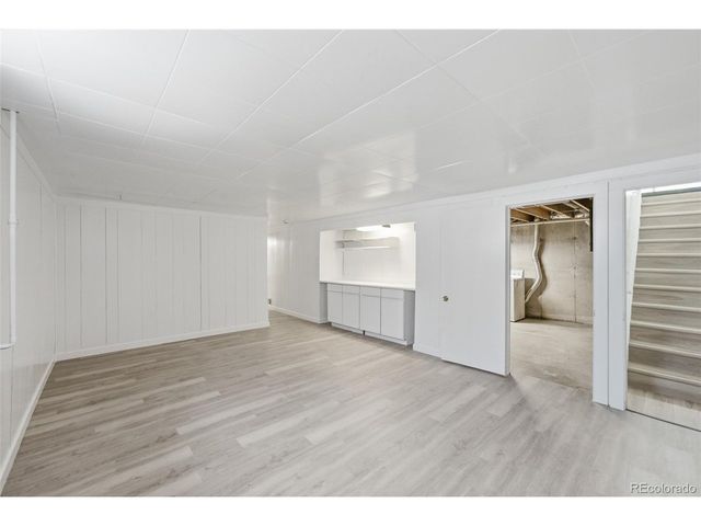 745 Mobile St, Aurora, CO 80011