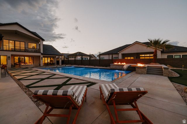 2281 S CRIMSON CLIFFS WAY, St. George, UT 84790