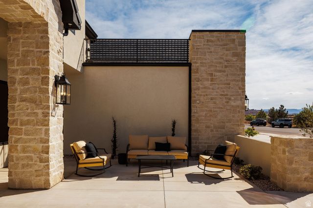 2281 S CRIMSON CLIFFS WAY, St. George, UT 84790