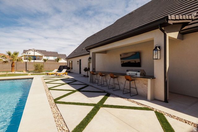 2281 S CRIMSON CLIFFS WAY, St. George, UT 84790