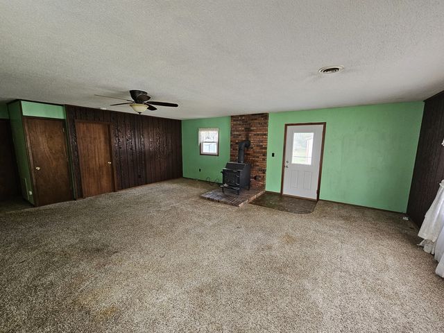 14104 E Game Farm Road, Mt Vernon, IL 62864